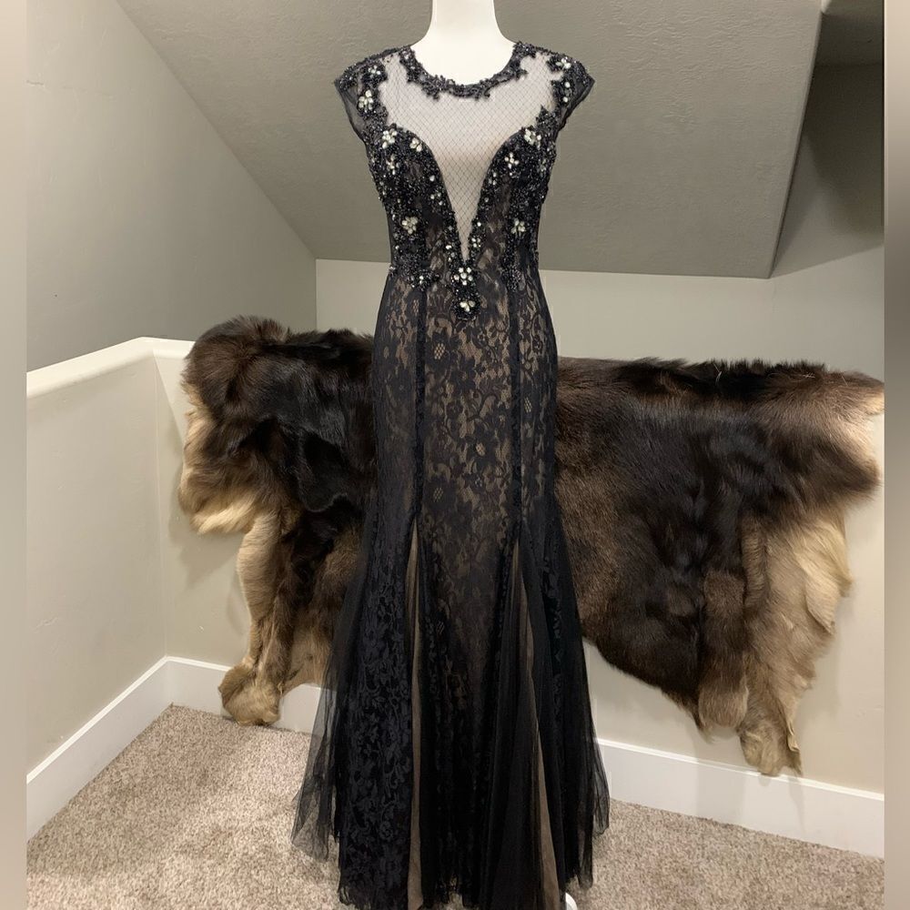 Custom Elegant and Sexy Floral Lace With Beads & Sequins Mermaid Gown